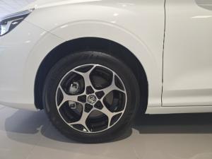 MG MG3 1.5 Luxury - Image 4