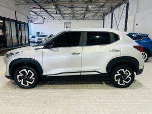 Nissan Magnite 1.0 Turbo Acenta Plus auto - Image 11