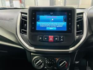 Toyota Vitz 1.0 XR manual - Image 11