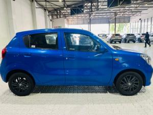 Toyota Vitz 1.0 XR manual - Image 9