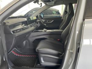 Chery Tiggo 7 1.5T CSH Plug-In Hybrid Plus - Image 7