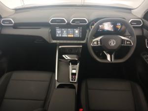 MG ZS Pro 1.5T Comfort - Image 10