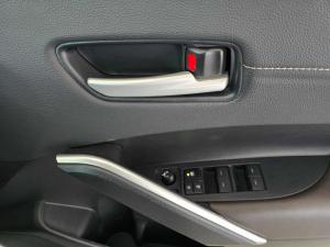 Toyota Corolla Cross 1.8 XR - Image 18