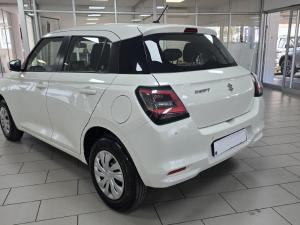 Suzuki Swift 1.2 GL - Image 6