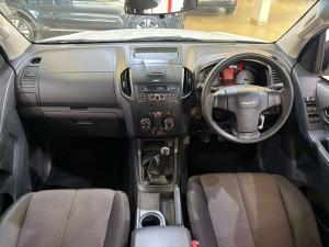 Isuzu D-Max 250 double cab Hi-Ride - Image 11