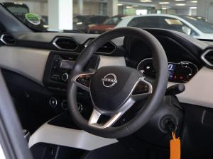 Nissan Magnite 1.0 Visia manual - Image 20