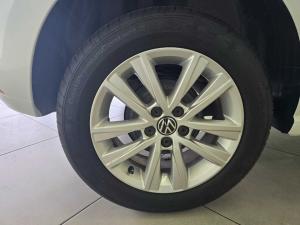 Volkswagen Polo Vivo hatch 1.6 Comfortline auto - Image 18