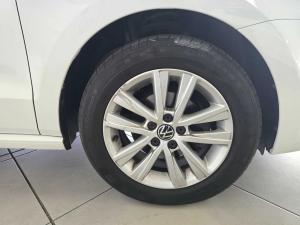 Volkswagen Polo Vivo hatch 1.6 Comfortline auto - Image 19