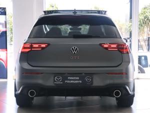 Volkswagen Golf GTI - Image 14