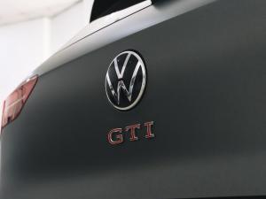 Volkswagen Golf GTI - Image 16