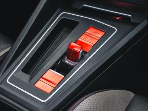 Volkswagen Golf GTI - Image 26