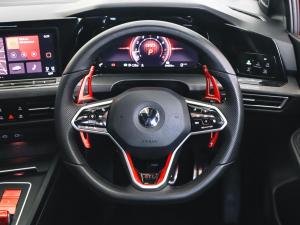 Volkswagen Golf GTI - Image 27
