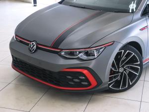 Volkswagen Golf GTI - Image 4