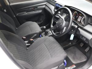 Toyota Rumion 1.5 S - Image 7