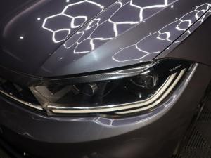 Volkswagen Polo hatch 1.0TSI R-Line - Image 6