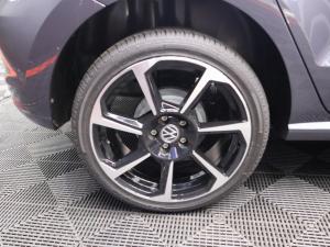Volkswagen Polo Vivo hatch 1.4 Life - Image 10