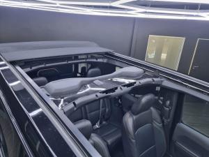 Jeep Wrangler Unlimited 2.0T Sahara - Image 18