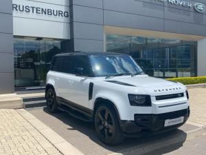 Land Rover Defender 110 D350 X-Dynamic HSE - Image 1