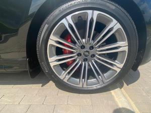 Land Rover Range Rover Sport D350 Dynamic HSE - Image 12