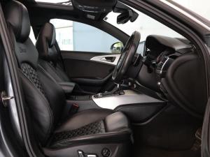 Audi RS6 RS6 Avant quattro - Image 17