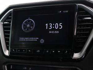 Isuzu D-Max 3.0TD double cab V-Cross 4x4 - Image 23