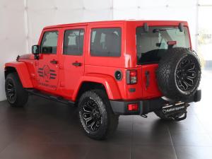Jeep Wrangler Unlimited 3.6L Polar Edition - Image 12