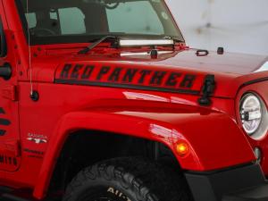 Jeep Wrangler Unlimited 3.6L Polar Edition - Image 9