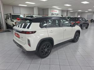 Toyota Urban Cruiser 1.5 XR manual - Image 2