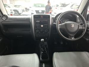 Suzuki Jimny 1.3 - Image 6