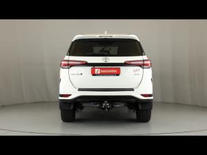 Toyota Fortuner 2.4GD-6 4x4 - Image 5