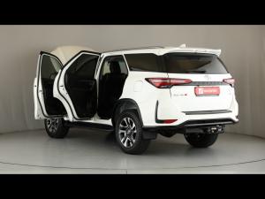 Toyota Fortuner 2.4GD-6 4x4 - Image 25