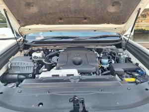 Toyota Land Cruiser Prado 2.8GD VX-L - Image 18