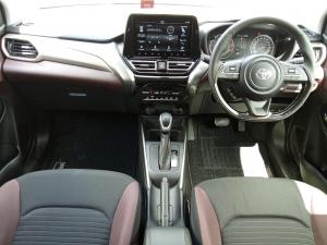 Toyota Starlet Cross 1.5 XR auto - Image 6