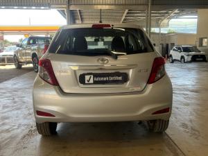 Toyota Yaris 5-door 1.3 XS - Image 5