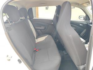 Toyota Vitz 1.0 XR auto - Image 17