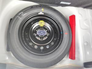 Toyota Vitz 1.0 XR auto - Image 21