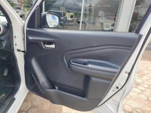 Toyota Vitz 1.0 XR auto - Image 26