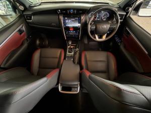 Toyota Fortuner 2.8GD-6 4x4 VX - Image 6