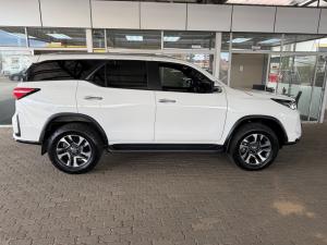Toyota Fortuner 2.8GD-6 4x4 VX - Image 3