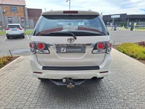 Toyota Fortuner 2.5D-4D - Image 5