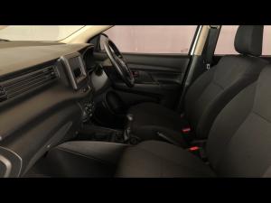 Suzuki Ertiga 1.5 GA - Image 7