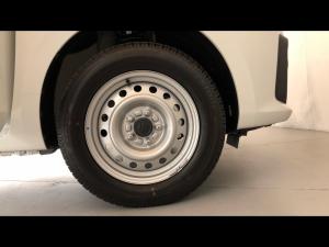 Suzuki Ertiga 1.5 GA - Image 17