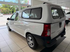 Nissan NP200 1.6i - Image 11