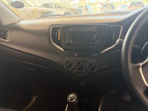 Toyota Starlet 1.4 Xi - Image 10