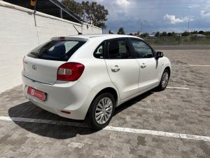 Toyota Starlet 1.4 Xi - Image 2