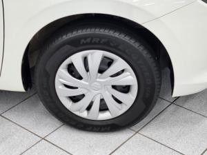 Suzuki Swift 1.2 GL - Image 10