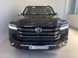 Toyota Land Cruiser 300 3.5T ZX - Image 4