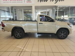 Toyota Hilux 2.4GD-6 single cab Raider manual - Image 3