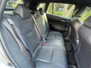 Toyota Corolla Cross 1.8 Hybrid XS - Image 11