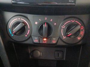 Suzuki Swift 1.4 SE - Image 14